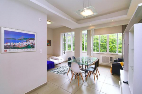 Apartamento 3 quartos, 2 minutos andando até a praia T011